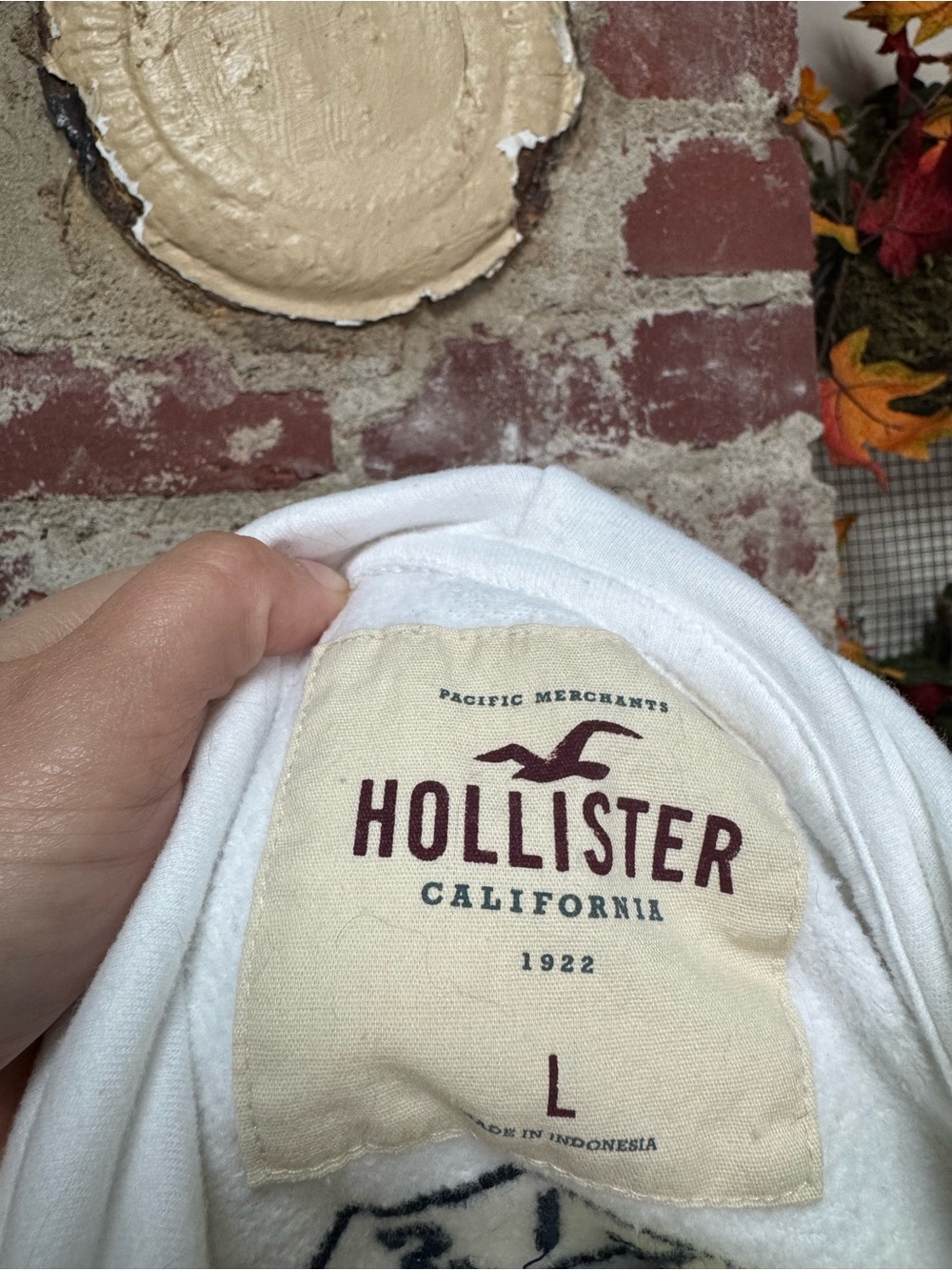 Vintage Y2K Hollister Logo Full Embroidered Hooded Sweatshirt Size L